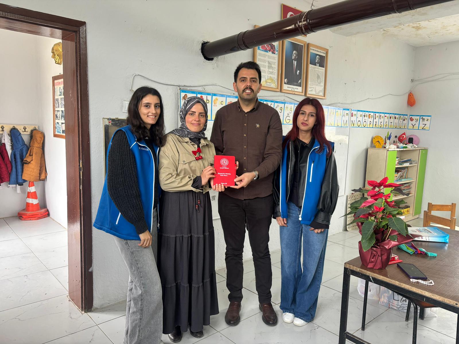 Samsun'da Uzak Köylerin Öğretmenleri Unutulmadı