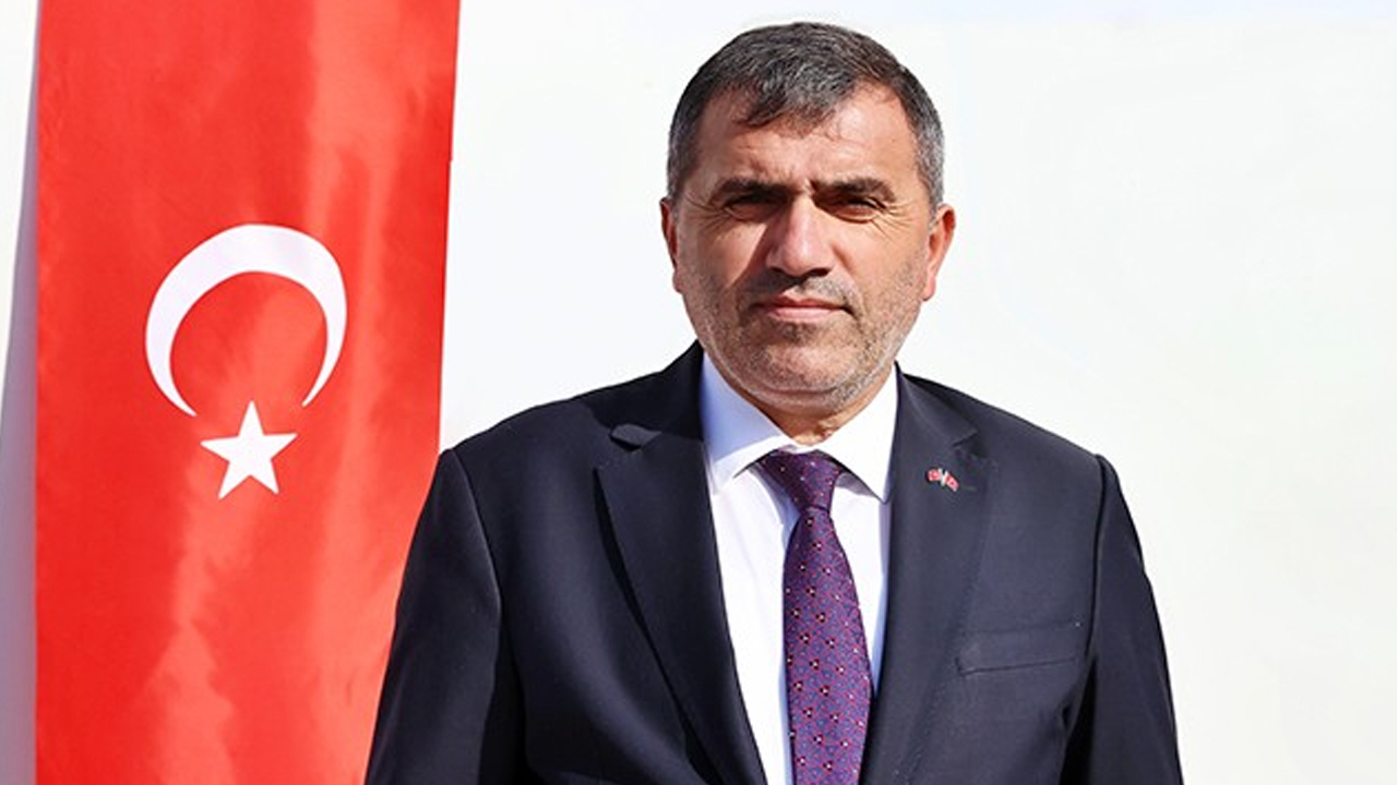 MHP'den 19 Mayıs Mesajı: "Bu Aziz Vatan Gençliğe Emanettir"