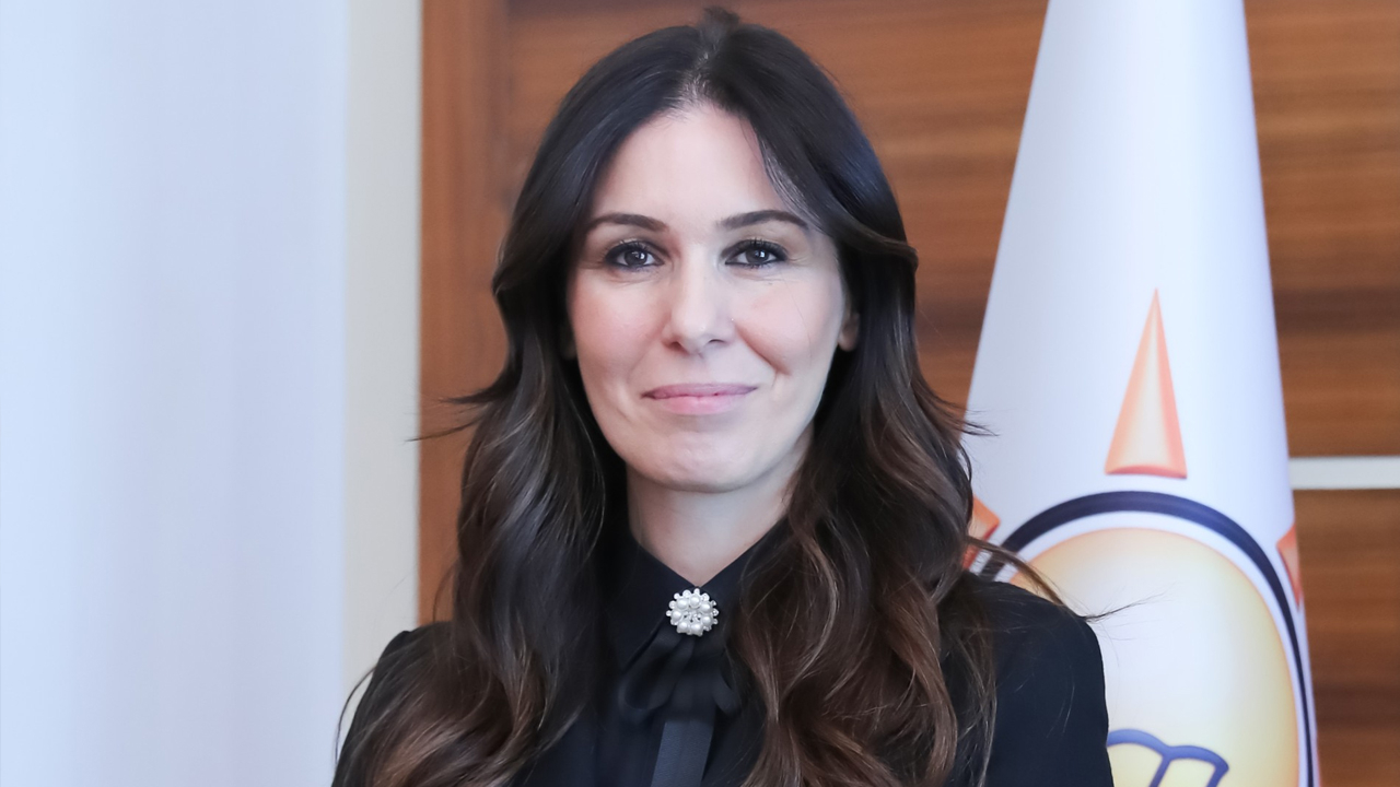 AK Parti Samsun Milletvekili Çiğdem Karaaslan'dan Kurban Bayramı Mesajı: "Paylaşmanın Bereketiyle Huzurla Dolu Bir Bayram!"
