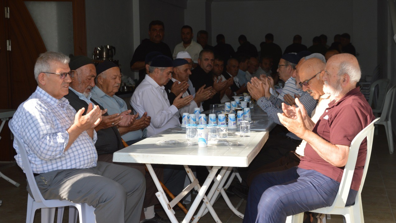 Havza’da Alican İkiz İçin Mevlid Programı Düzenlendi