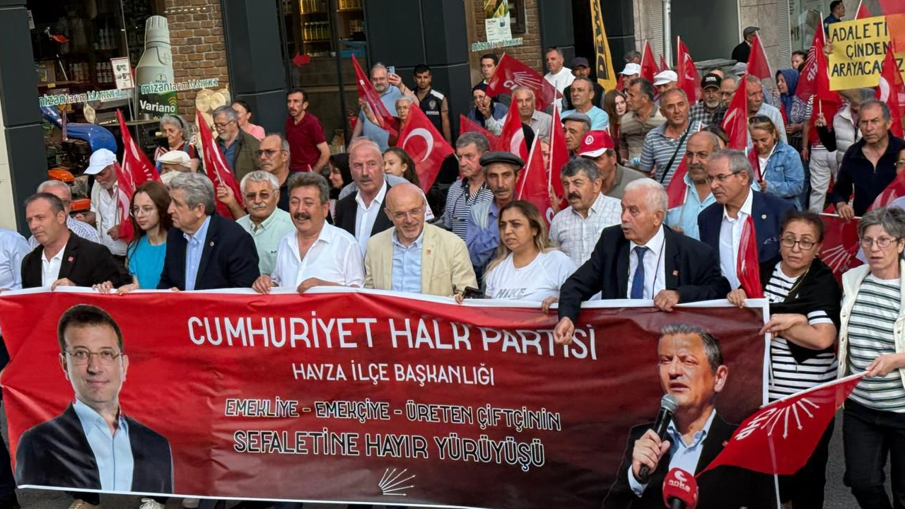 CHP Havza’dan Sefalete Hayır Yürüyüşü: “Emekli Aç, Emekçi Borçlu, Çiftçi Perişan!”