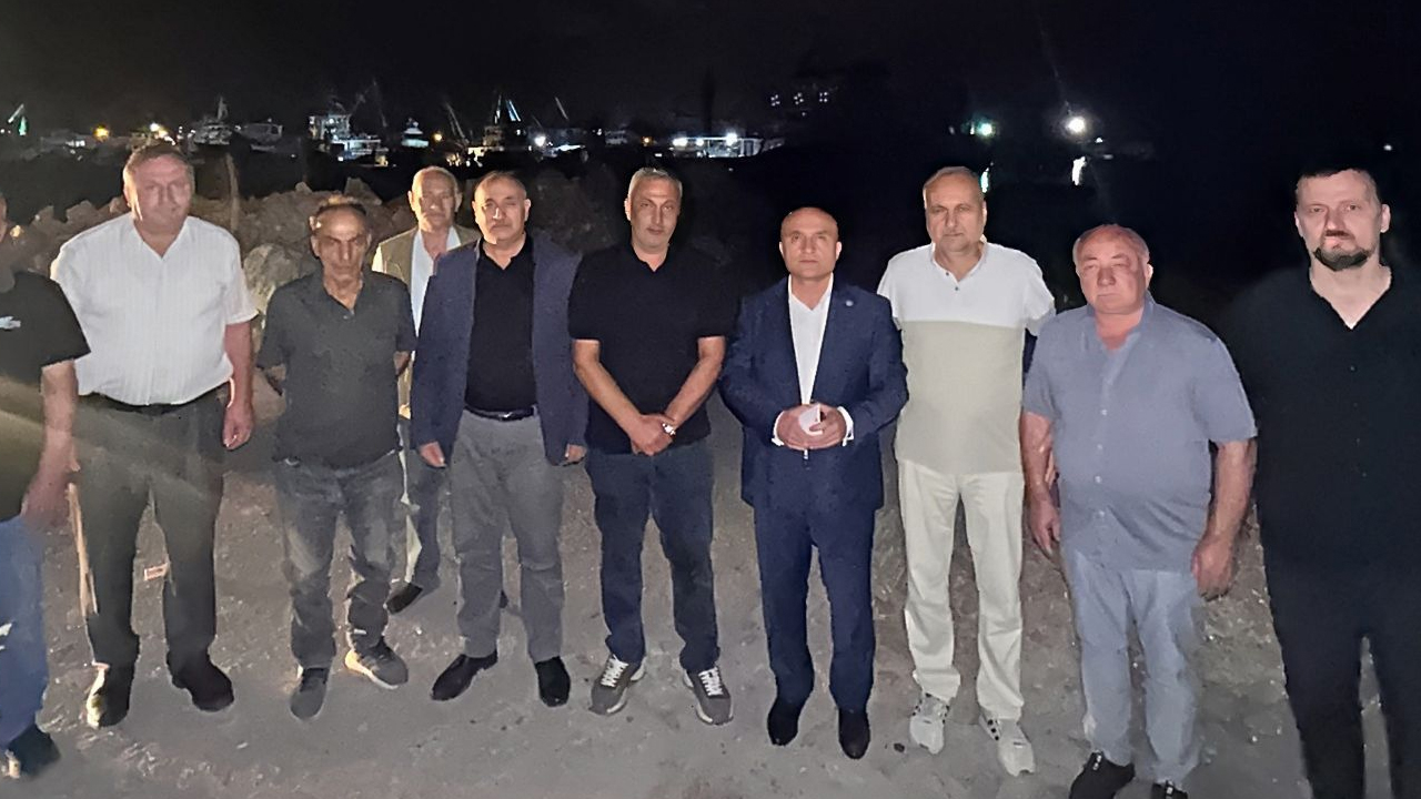 İYİ Parti’li Erhan Usta’dan Terme Balıkçı Barınağı İçin Acil Çözüm Çağrısı