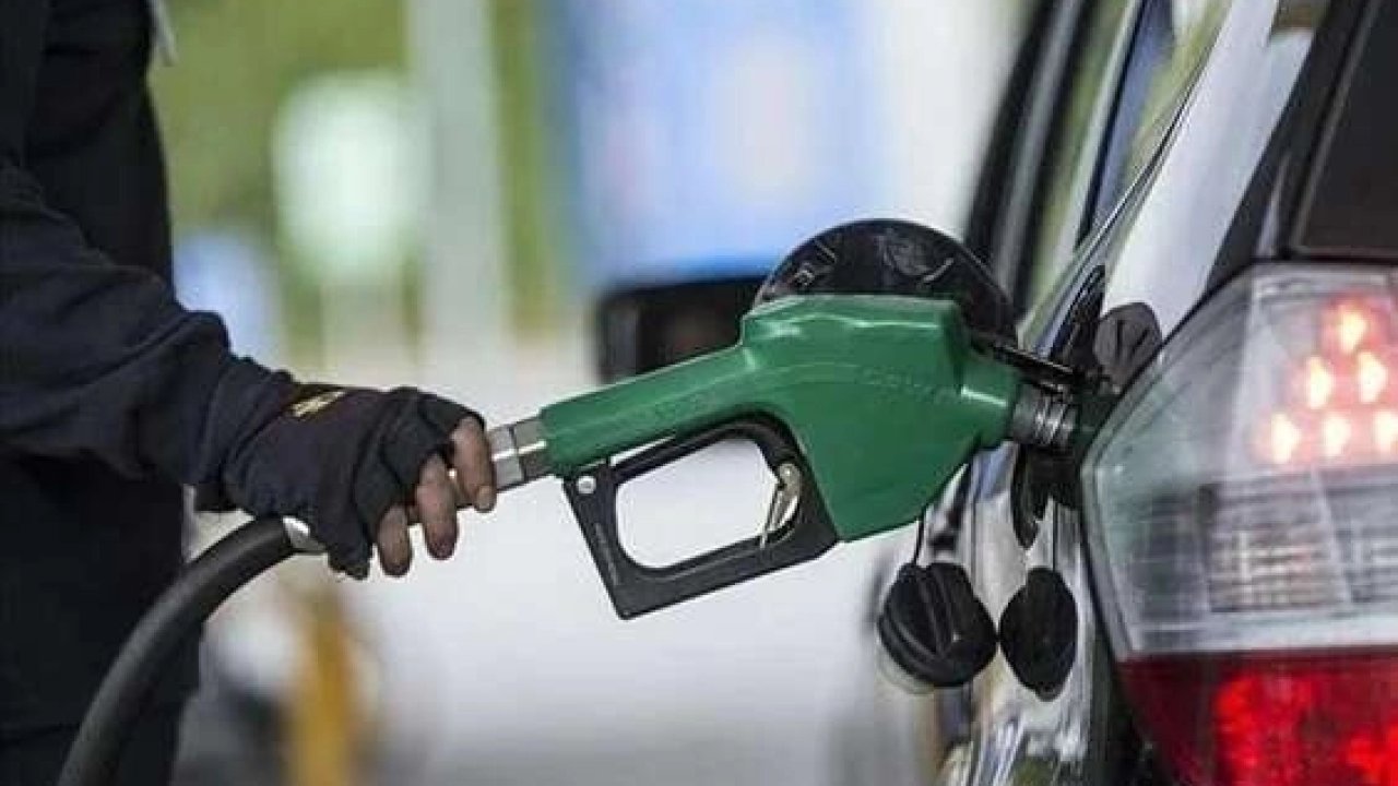 Akaryakıt Piyasasında Değişiklik! Zamlar Aynı Gün Yürürlüğe Girecek