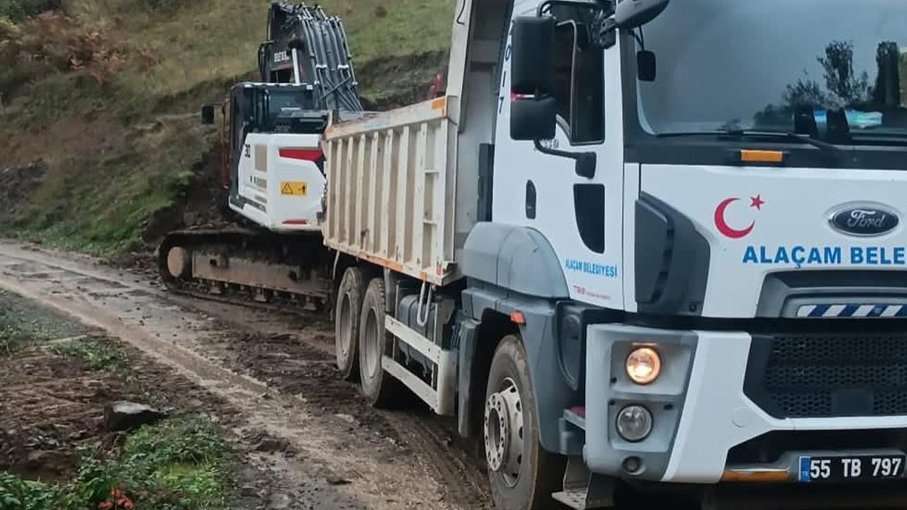 ALTYAPI VE ÜSTYAPILARDA ARALIKSIZ ÇALIŞIYOR
