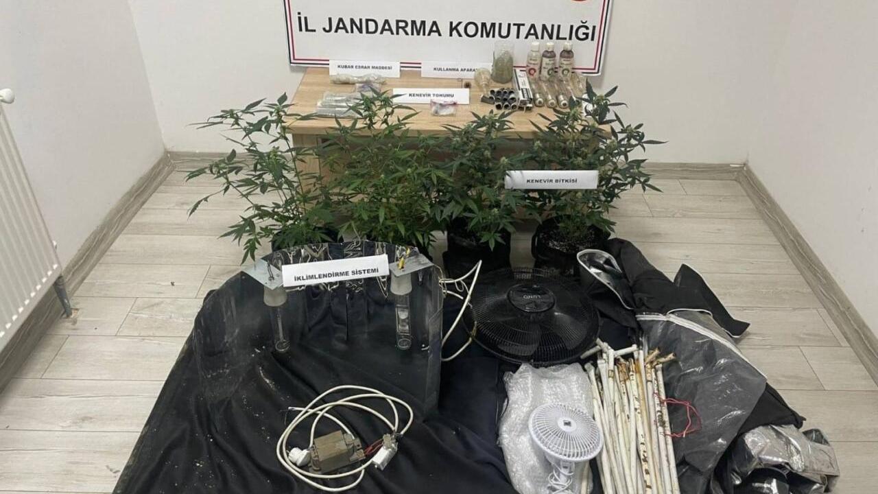 Samsun&#039;da 78 Gram Esrar ve İklimlendirme Sistemleri Ele Geçirildi
