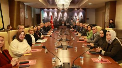 Samsun'da Vali Tavlı Başkanlığında Kadının Güçlenmesi İçin Toplantı
