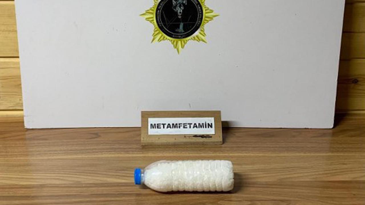 Yakıt Deposuna Gizlenen 302 Gram Metamfetamin Ele Geçirildi