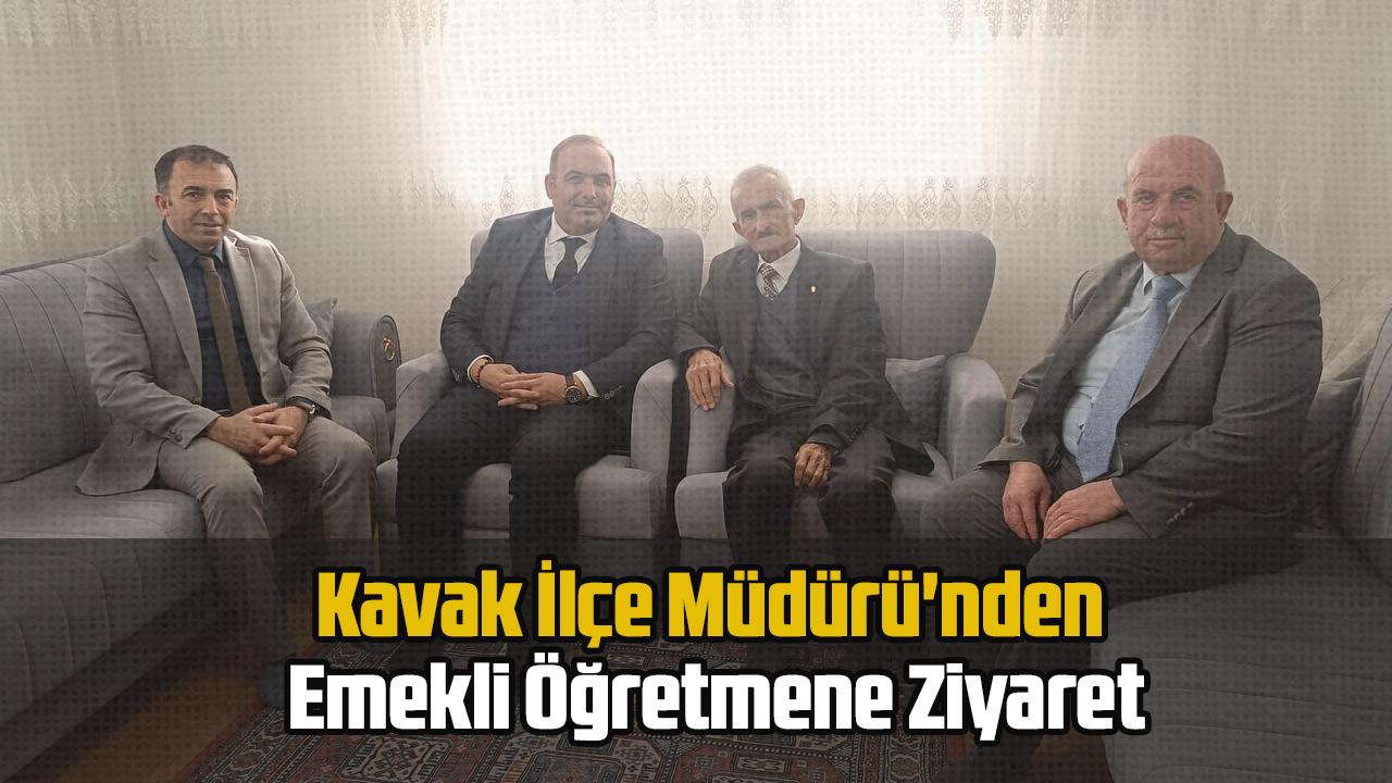 Kavak İlçe Müdürü&#039;nden Emekli Öğretmene Ziyaret
