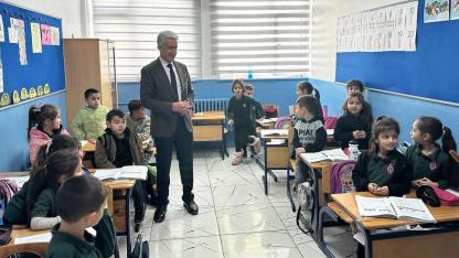 Atakum'dan Yakakent'e gönül köprüsü: Minik yürekler 'Kardeş Okul' ile ısındı!