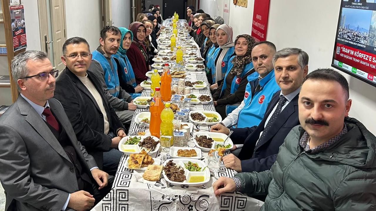 Havza Kaymakamı Ayvat Liseliler İle İftar Açtı